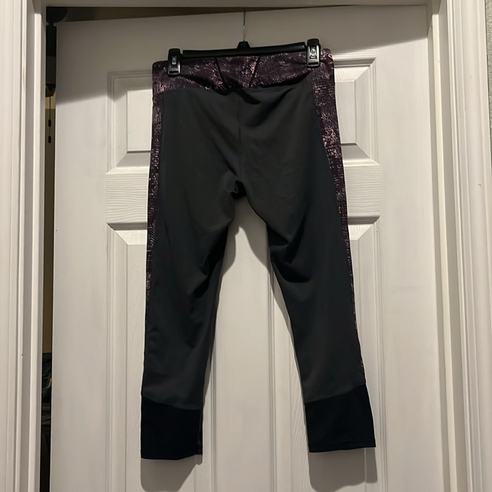 Workout pants - Picture 2 of 3